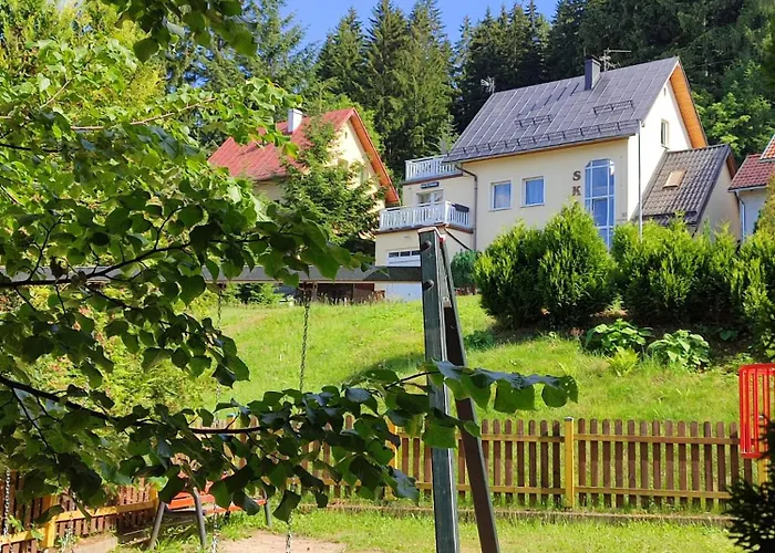 ホームステイ Skalka